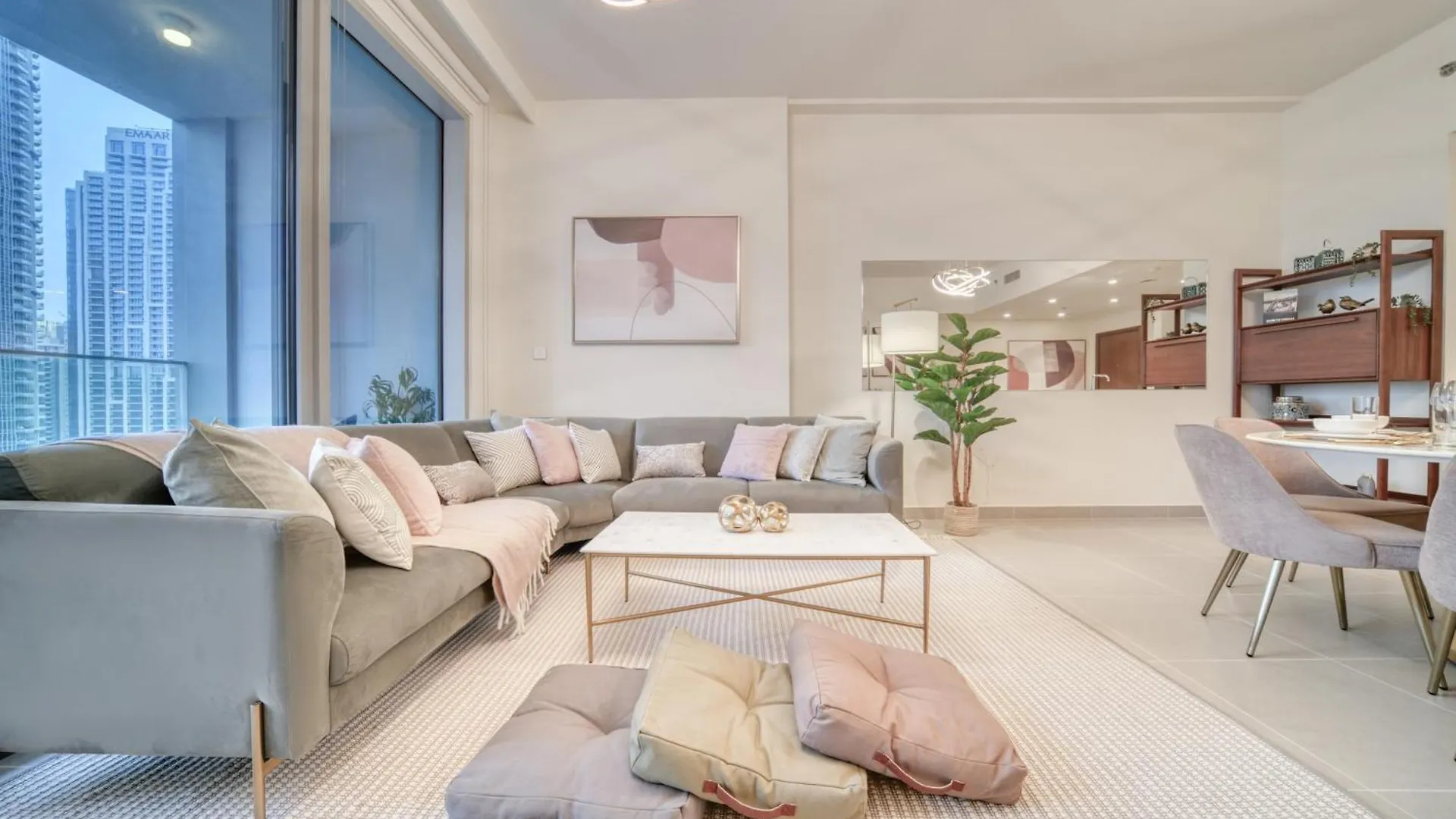 Forte 2, Downtown Dubai - Mint Stay 0*,  United Arab Emirates