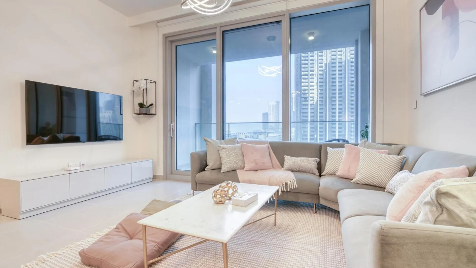 Forte 2, Downtown Dubai - Mint Stay